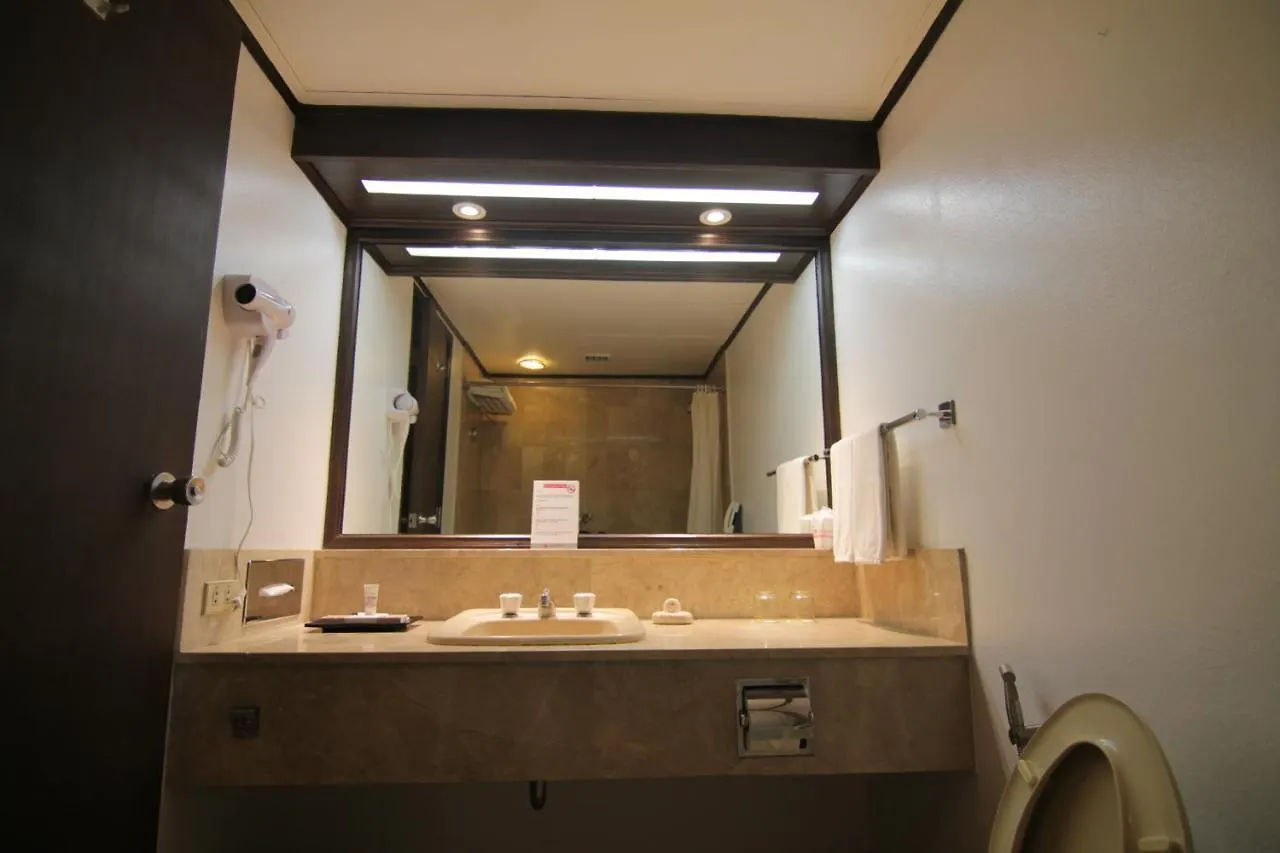 ****  Century Park Hotel Manila Philippinen