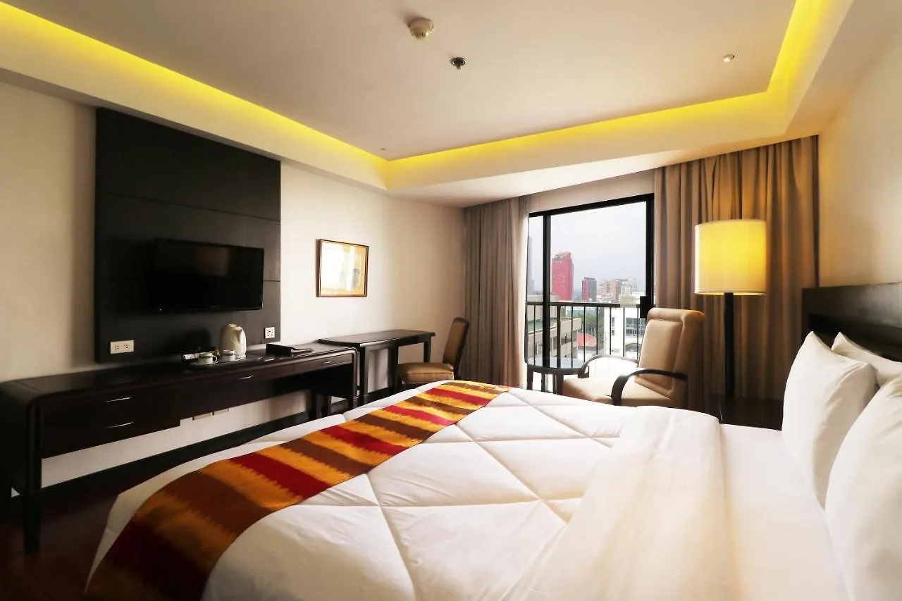 Century Park Hotel Manila